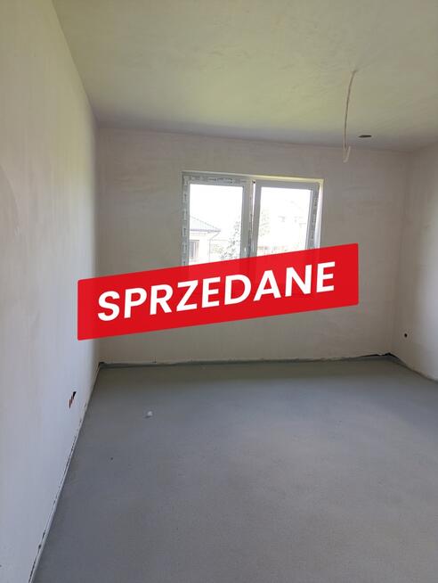 Nowy dom parterowy 128 m2 / 10,50 ara