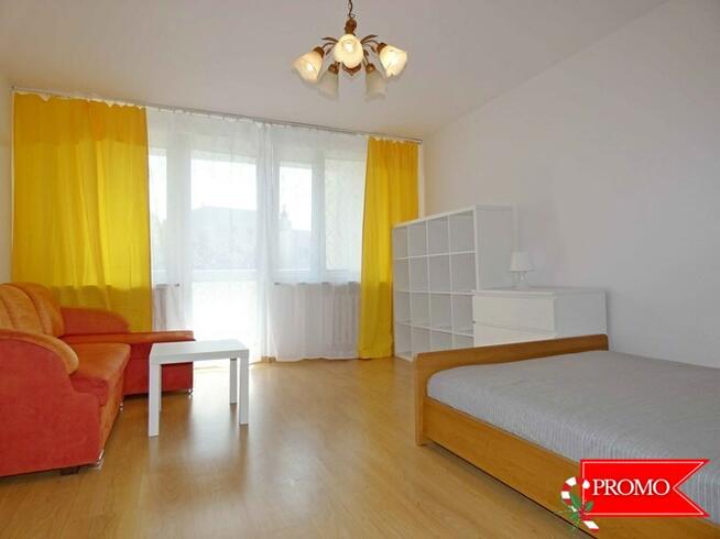 Duży pokój z balkonem- Miklaszewskiego 13