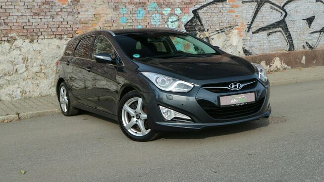 Hyundai i40 -INFINITY-Bi-ksenony-Nawigacja-Kamera-Grzane Fotele-Multifunkcja