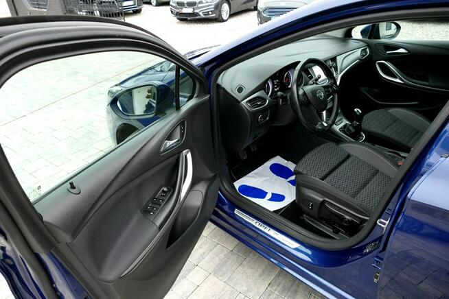 Opel Astra Kamera! Navi! Ledy! Podgrzewana kierownica! Model 20r.