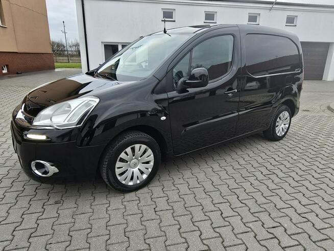 Citroen Berlingo 1,6hdi 3 Osoby.Ledy.Klimatyzacja.Tempomat.Parktronic.kredyt.OKAZJA