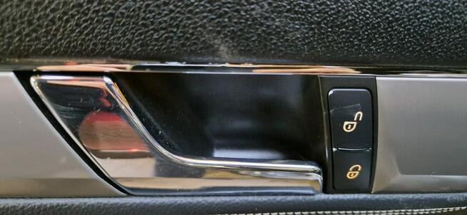 Mercedes C 180 Zobacz opis !!1Rej 2010 !! W podanej cenie Roczna GWARANCJA !!