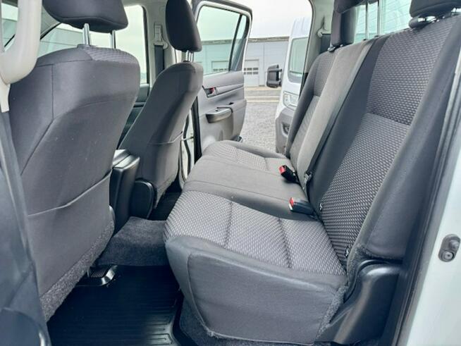 Toyota Hilux / SALON PL / 128 tys.km / 2,4-150KM / 4 x 4 / KLIMA / GWARANCJA