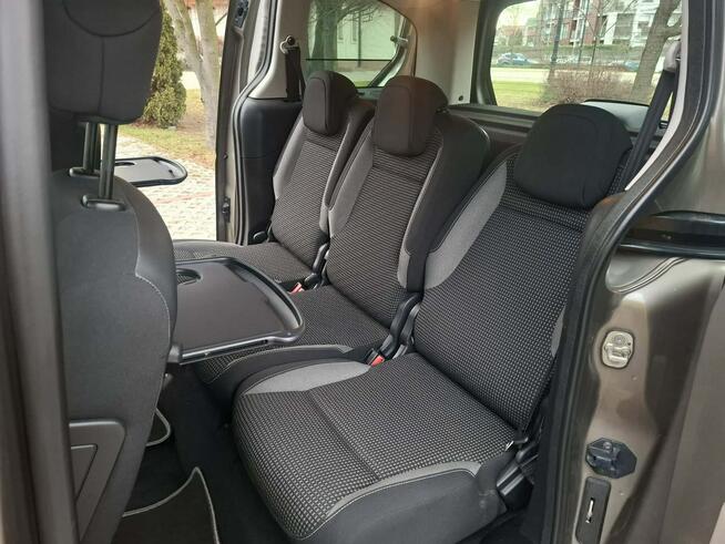 Peugeot Partner Tepee 1.2 Outdoor - Benzyna - Ręczna - 110 hp -