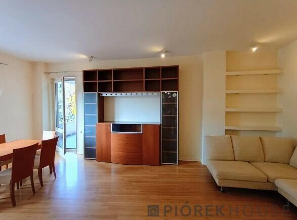 2 pokojowe mieszkanie Al. Jana Pawła II