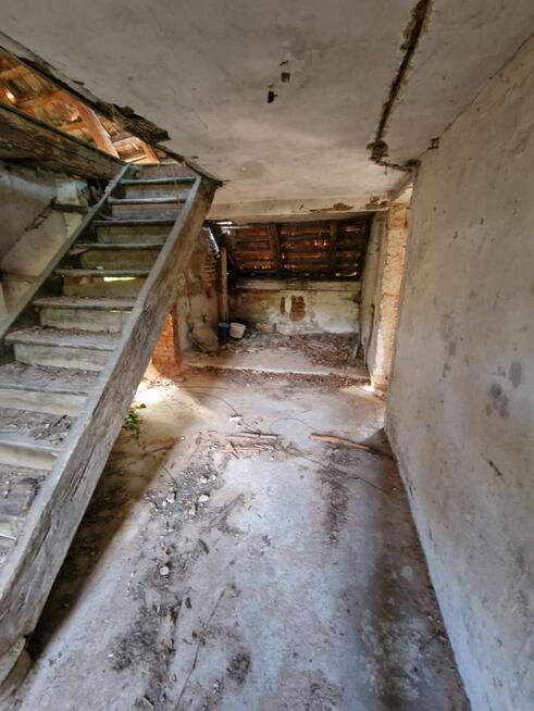 Mieszkanie do generalnego remontu - Szymanów