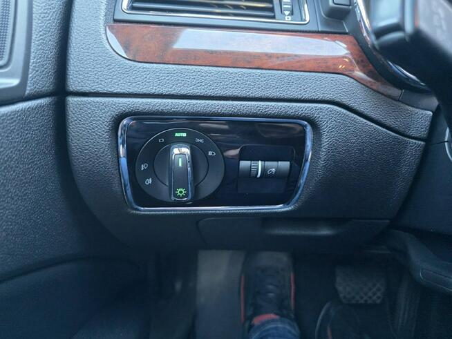 Škoda Superb 1.8 TSI 160 KM, Automat DSG, Skóra z Alkantarą, Nawigacja, Klima, ALU