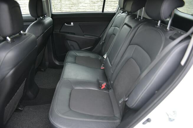 Kia Sportage 1.6 135KM LED Kamera Czujniki Opony całoroczne