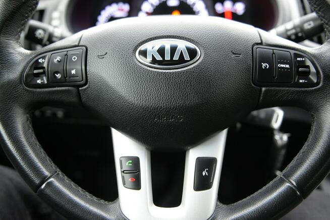 Kia Sportage 1.6 135KM LED Kamera Czujniki Opony całoroczne