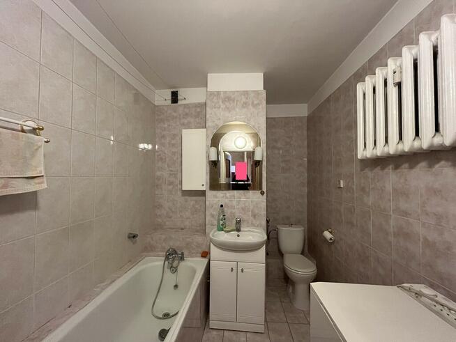 Gocław 2 pokoje 54 m 2, gotowe do zamieszkania.