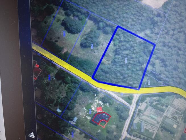 Działka budowla 3117 m2 w Kowali gm. Puławy.