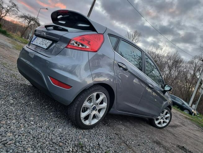 Ford Fiesta Klimatronik - Alu 16 - Podgrzewana szyba i siedzenia - IDEALNY