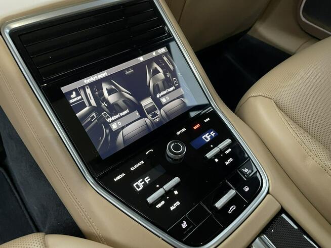 Porsche Panamera Turbo Burmester Karbon 549KM