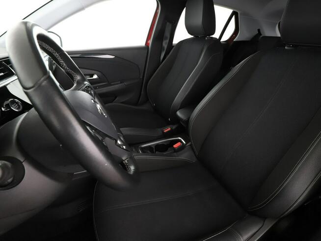 e-Corsa 100 kW Klimatyzacja Nawigacja Tempomat Elektryk Kamera LED