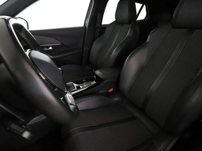 Peugeot 2008 full LED virtual cocopit półskóra navi panorama kamera i czujniki park