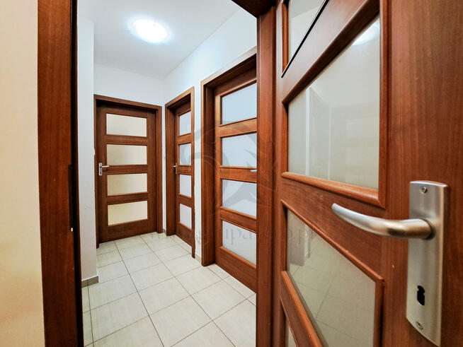 "Balkon nad zielenią" – historia dwóch pokoi