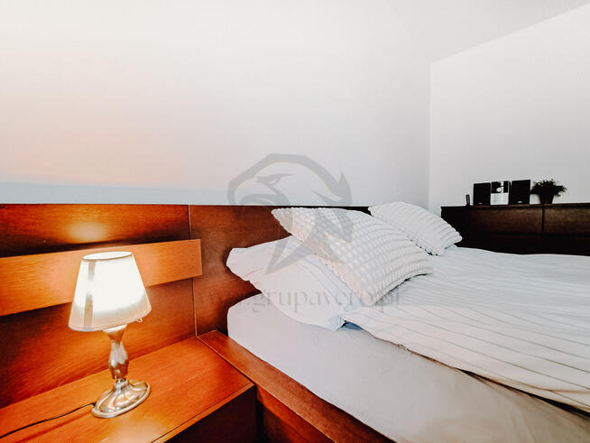 "Balkon nad zielenią" – historia dwóch pokoi