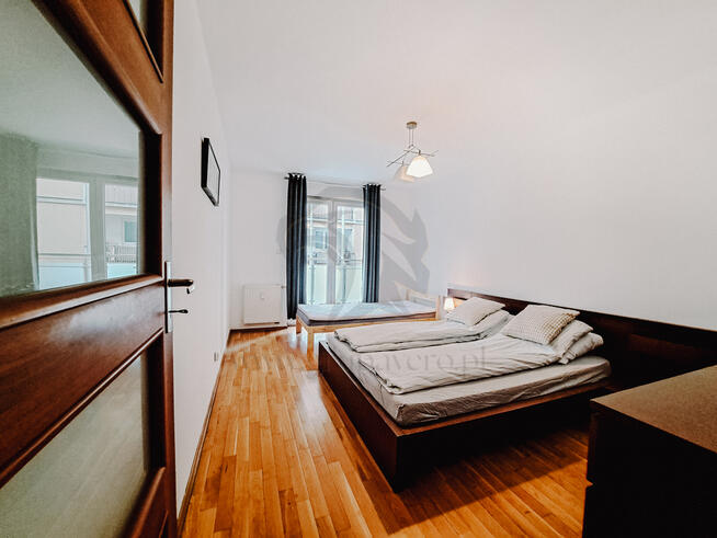 "Balkon nad zielenią" – historia dwóch pokoi