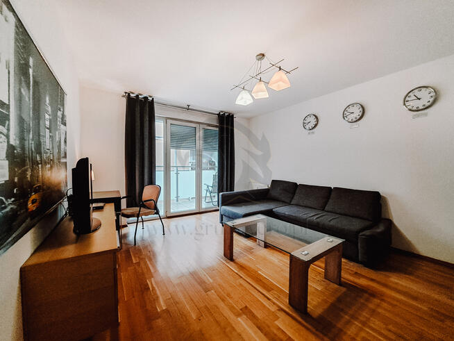 "Balkon nad zielenią" – historia dwóch pokoi