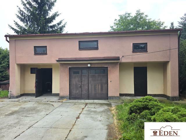 Dom Łuków, Warszawska