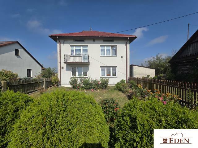 Dom Kownatki gm. Łuków