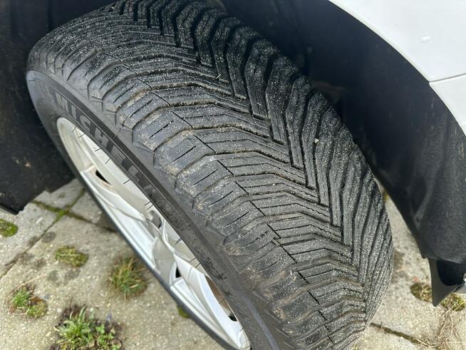 Audi Q5 Automat, quattro, ksenony, czujniki ,nawigacja, nowe opony wielosezon