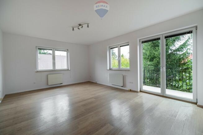 900m od Pałacu na cele komercyjne lub mieszkaniowe