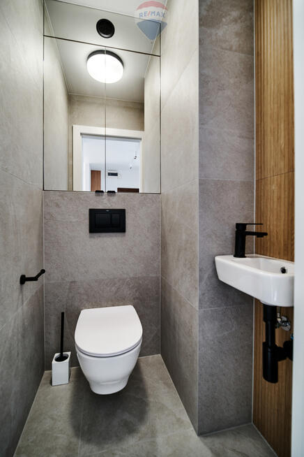 Blisko Miasteczka Wilanów, cisza i spokój