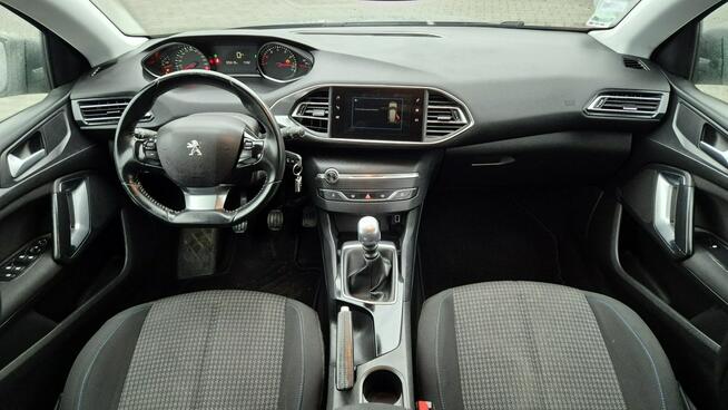 Peugeot 308 1.2 110KM Kamera Nawigacja Perła Alufelgi 17 Tempomat