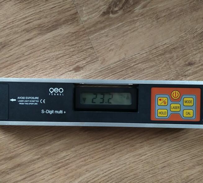 Poziomica elektroniczna geo-FENNEL Multi+ z laserem