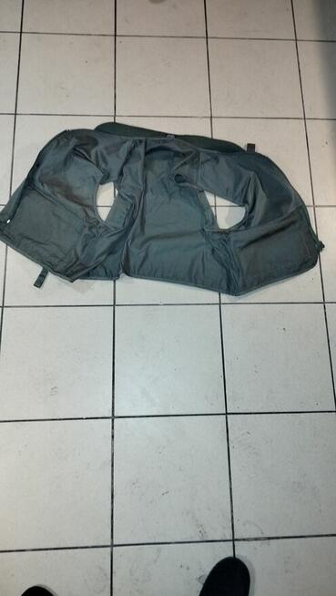 Kamizelka wędkarska męska firmy JAXON rozmiar uniwersalny PO