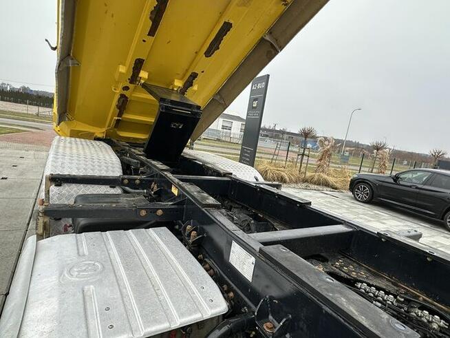 SAMOCHÓD CIĘŻAROWY MARKI MAN TGS 41.460