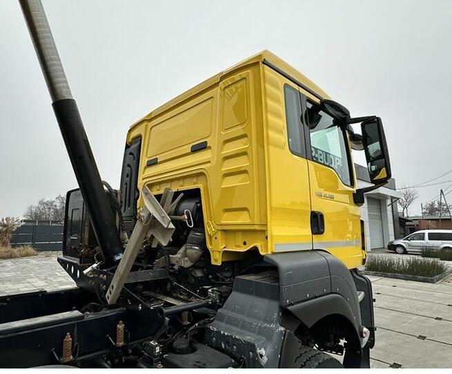 SAMOCHÓD CIĘŻAROWY MARKI MAN TGS 41.460