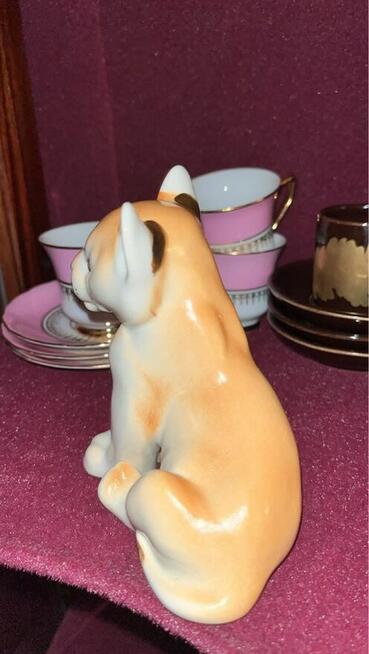 FIGURKA Lwiątka. Łomonosowa. ŁOMONOSOV USSR. Bez sygnatury