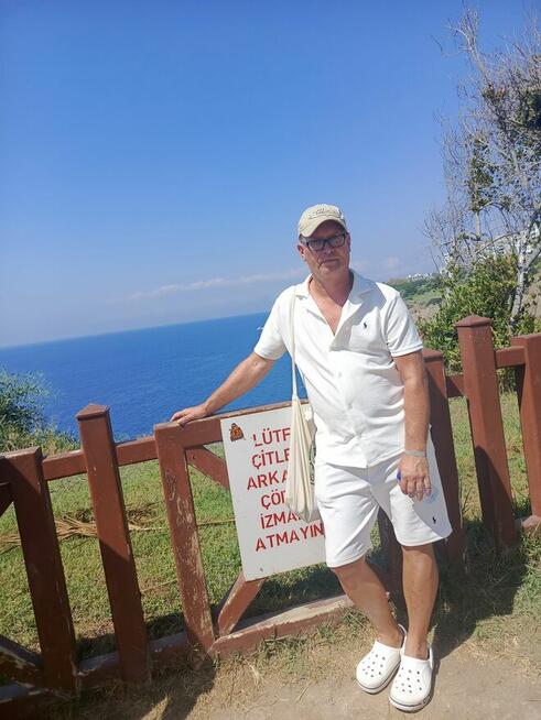 Normalny 51 latek z Poznania poszukuje przyjaźni i miłości