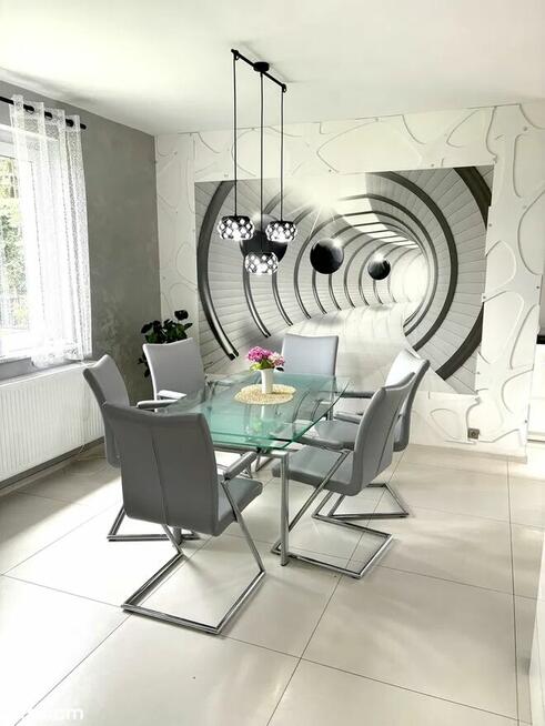 Dom jednorodzinny o pow. 220 m2 cał., do zamieszkania, super