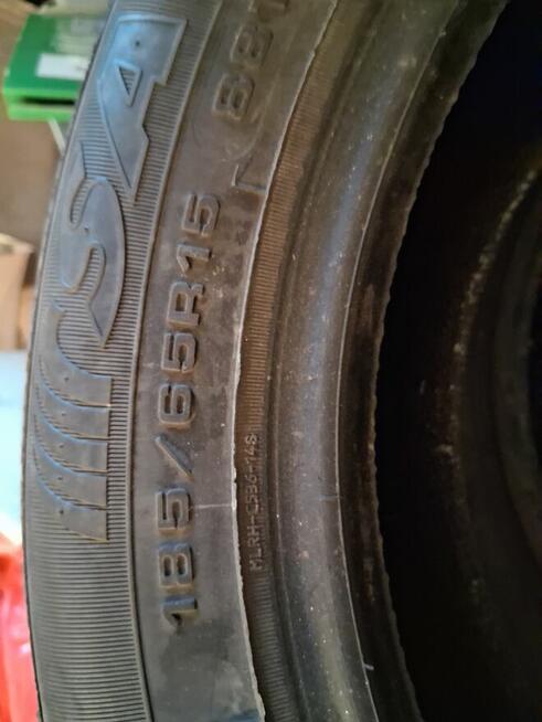 Komplet opon zimowych Sava 185/65R15