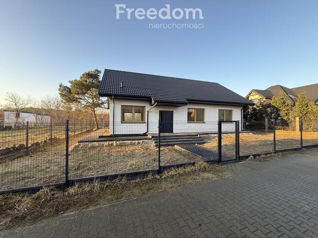 Parterowy dom w Wołuszewie w stanie deweloperskim
