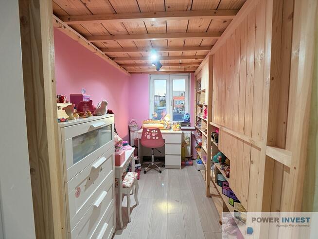 Klimatyczne mieszkanie w sercu miasta, 2 piętro.