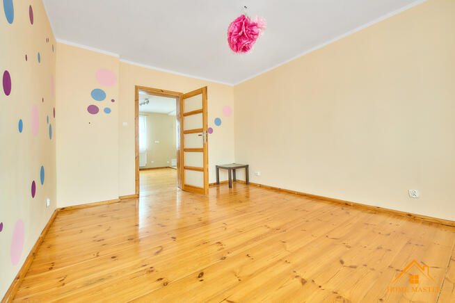 komfortowe z działką i garażami