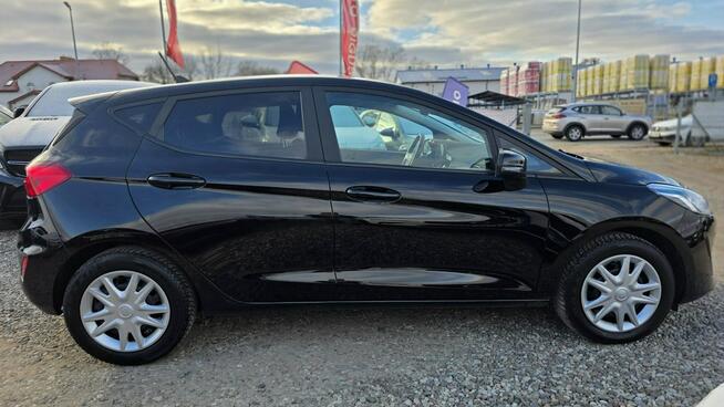 Ford Fiesta climatronic Mały Przebieg ledy podgrzewana kierownica