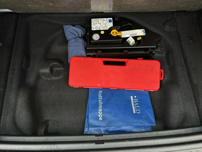 Mercedes B180 122km benzyna NAVI pdc ASYSTENT bezwypadek SERWIS 2013