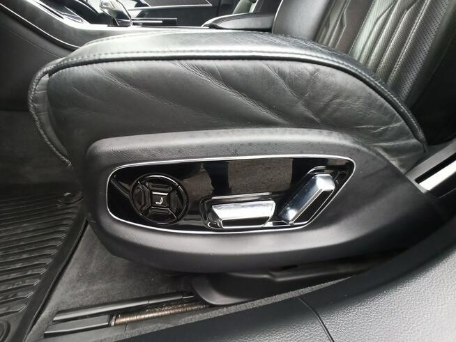 Audi A8 salon, I właściciel, serwis, 23% VAT
