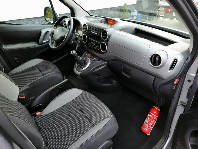 Peugeot Partner ** 7-mio Osobowy ** Bezwypadkowy **