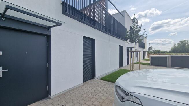 Mieszkanie Atrialne 81,16m2+ogr16,54m2+ taras20,74m2+ mp/ Jagodno