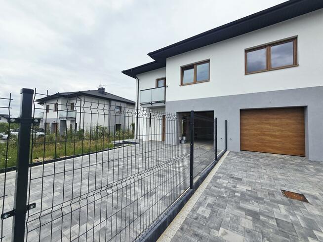 Dom Bilcza gm. Morawica, Szafirowa