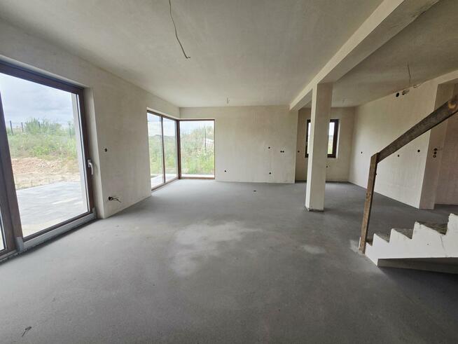 Dom Bilcza gm. Morawica, Szafirowa