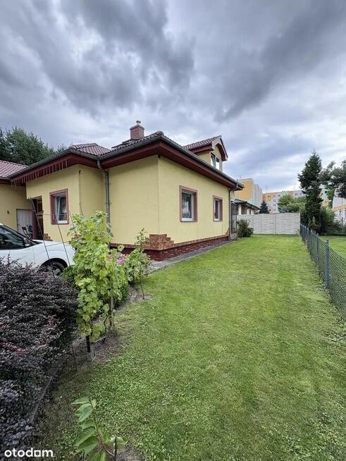 Dom jednorodzinny o pow. 220 m2 cał., do zamieszkania, super