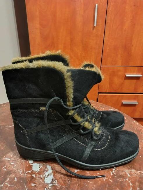 sprzedam botki czarne, ocieplane