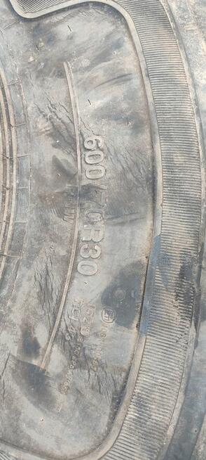 Opona rolnicza 600/70 R 30